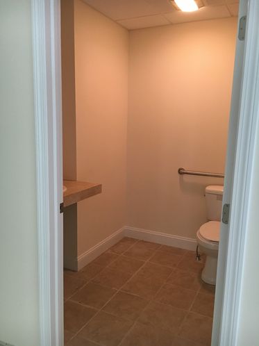 Professional Offices - General - Medical - Dental - Exeter: 18 Hampton Rd, Exeter, NH 03833